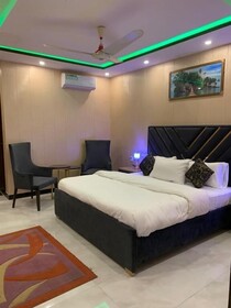 Dior One Hotel