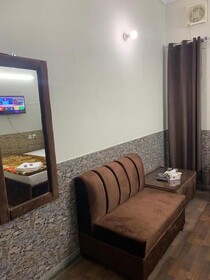 Eden Plus Executive Hotel