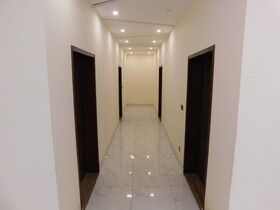 Empire Hotel