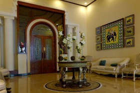 Faletti’s Hotel