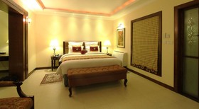 Faletti’s Hotel