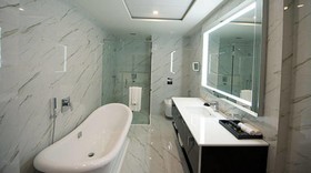 Faletti’s Hotel
