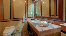 Faletti’s Hotel