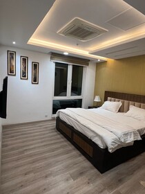 Goldcrest Apartments
