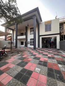 Gulberg Inn Hotel