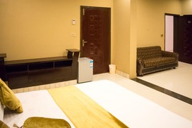Hotel Days Inn Two