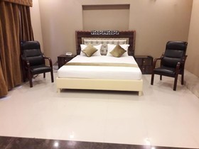 Hotel Days Inn Two