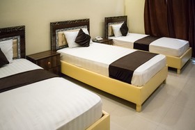 Hotel Days Inn Two