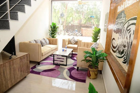 Hotel Deluxe Johar Town Lahore