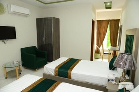 Hotel Deluxe Johar Town Lahore
