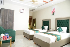 Hotel Deluxe Johar Town Lahore