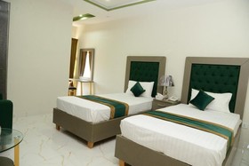 Hotel Deluxe Johar Town Lahore