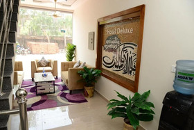 Hotel Deluxe Johar Town Lahore