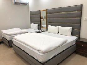 Hotel Five Season