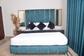 Hotel Five Season