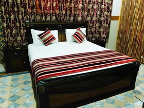 Hotel Moon Palace