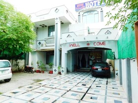 Hotel Moon Palace