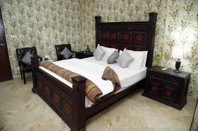 Hotel New Holiday