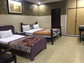 Hotel New Holiday
