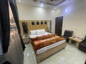 Hotel New Royal Palace