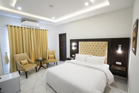 Hotel One MM Alam Road