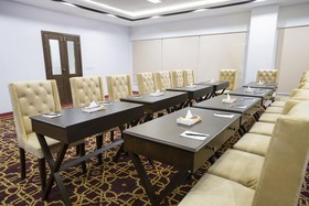 Hotel One MM Alam Road