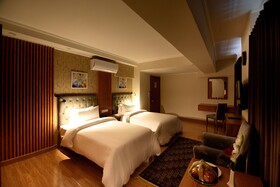 Hotel One Tower Gulberg