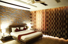 Hotel Premier Inn Davis Road