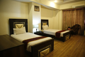 Hotel Premier Inn Davis Road