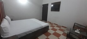 Hotel Prime Rose