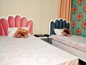 Hotel Rose One Lahore