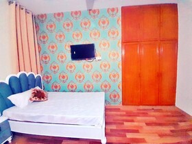 Hotel Rose One Lahore