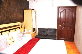 Hotel Royal Suites