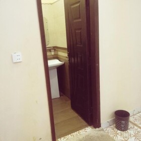 Hotel Versa Apartment and Lodges Lahore