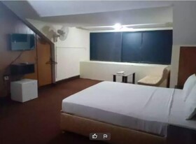 Kalash Hotel Lahore