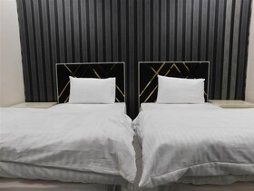 Kings Hotel