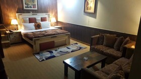 Lasani Continental Hotel Lahore