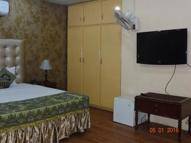 Mall View Hotel