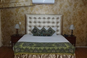 Mall View Hotel