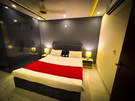 Midway Residency