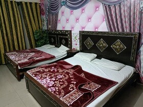 New Hajveri Hotel