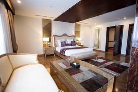 Nine Tree Luxury Hotel & Suites Lahore