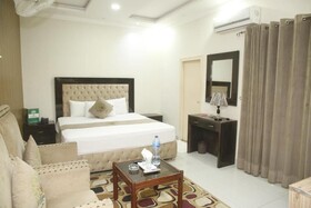 Park View Hotel Gulberg Lahore