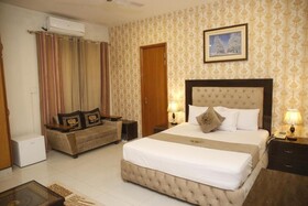 Park View Hotel Gulberg Lahore
