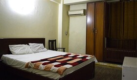 Shamrock Hotel