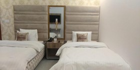 Shanze Hotel And Suites