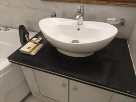Shanze Hotel And Suites