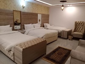 Shanze Hotel And Suites