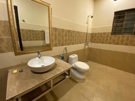 Shelton’s Rezidor Lahore