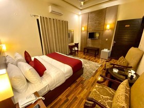 Shelton’s Rezidor Lahore